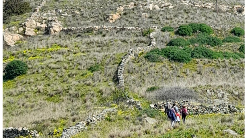 Λόφος-Αυγό